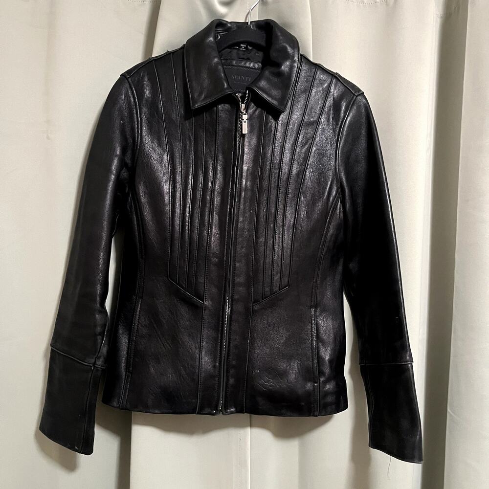 Vintage 90s Avanti New York Women's Black Leather Jacket